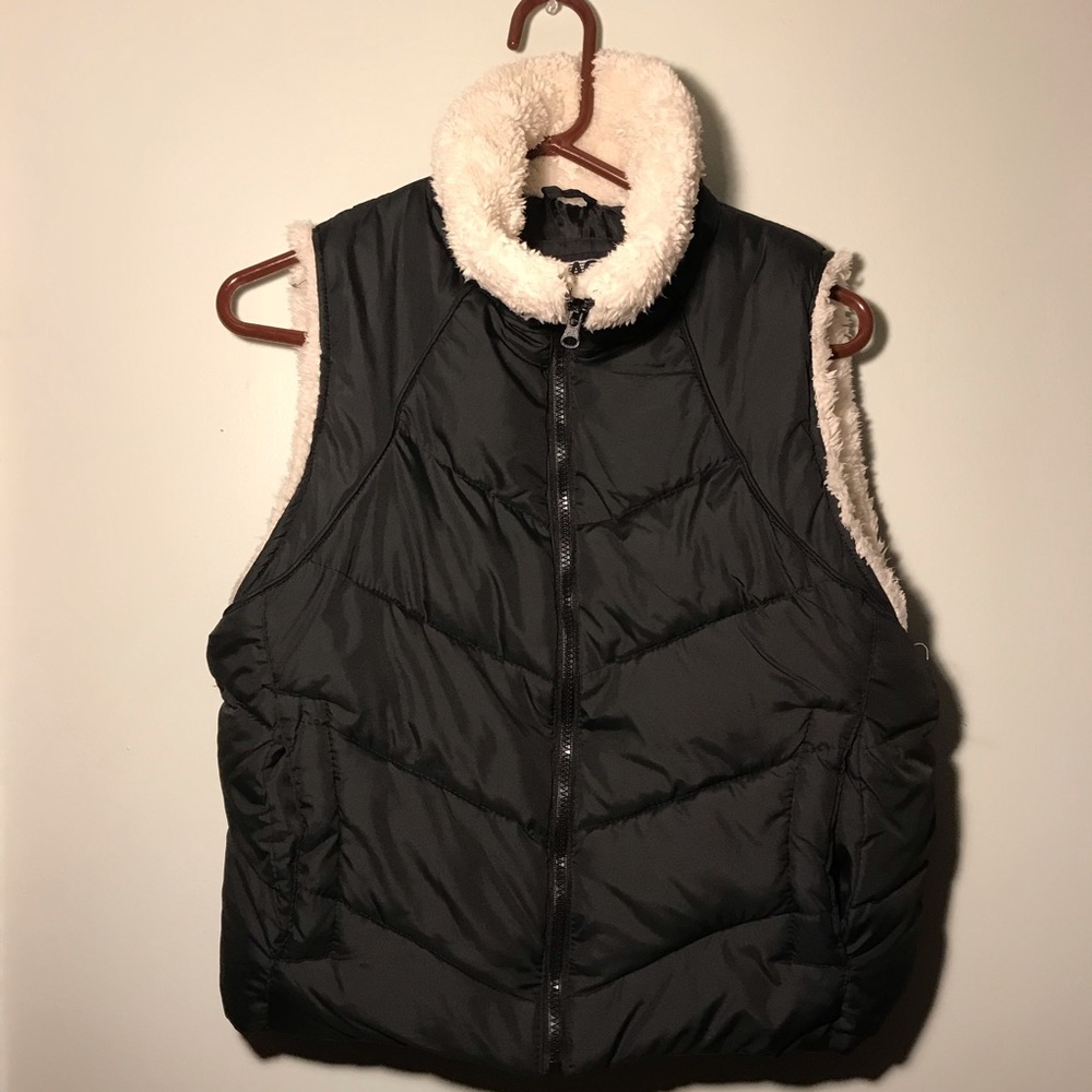 Woman’s Winter Vest
